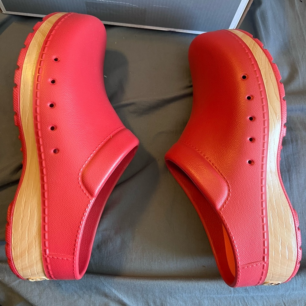 DANSKO Kane Clogs Red 40 9.5/10